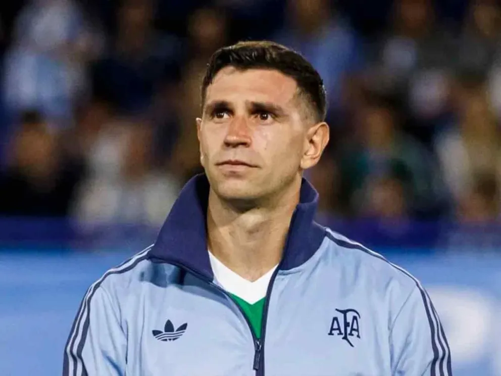 Dibu Martínez