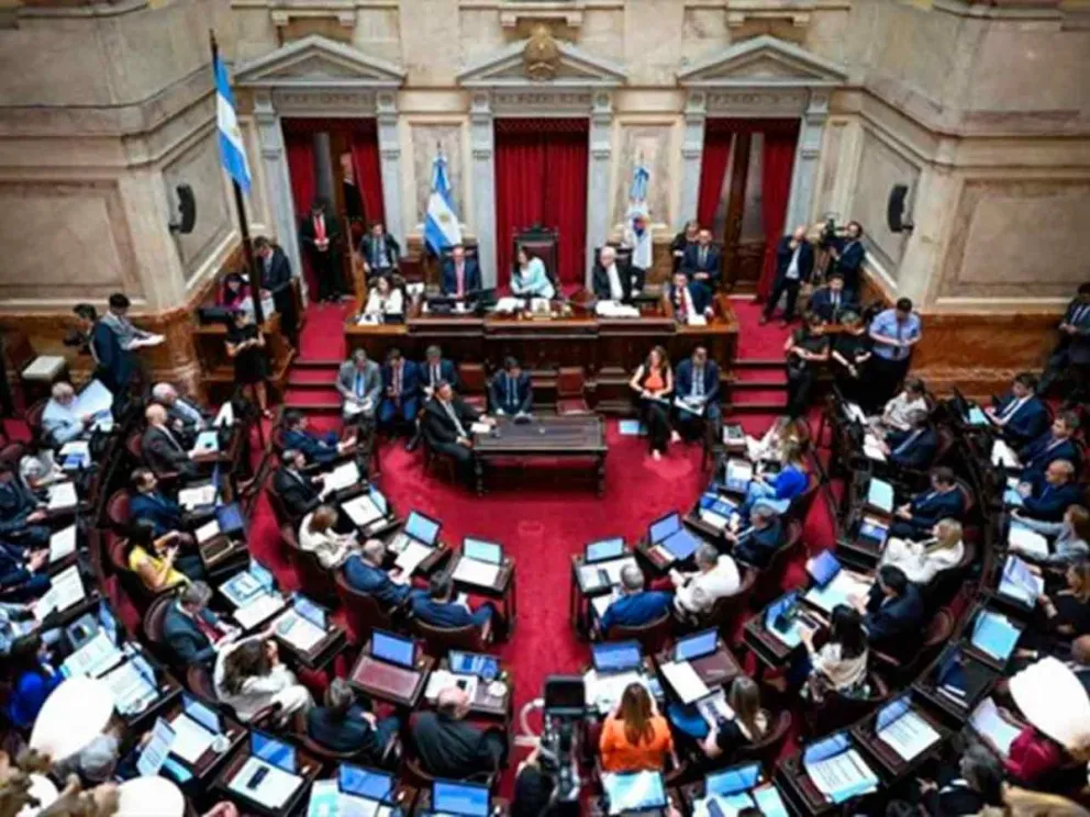 Caótica sesión: por la falta de orden y control