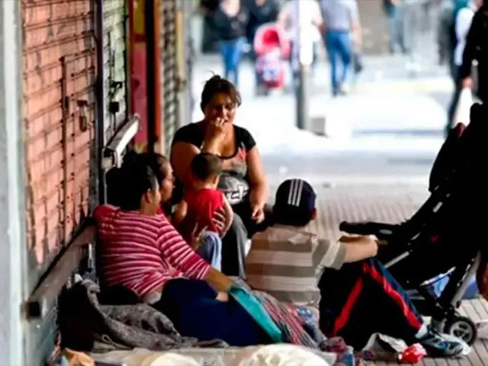 Pobreza del 44% y derechos vulnerados
