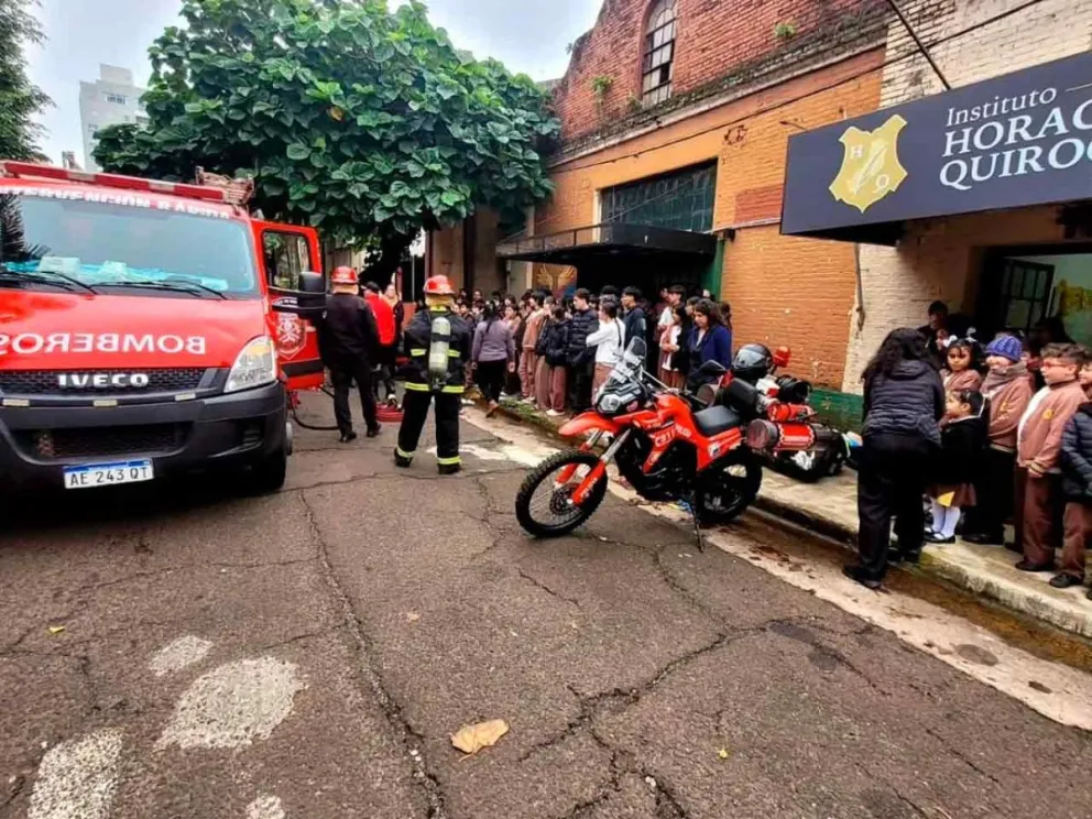 Charla de seguridad en el Instituto Horacio Quiroga