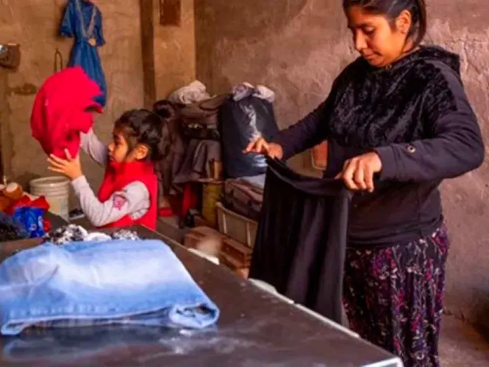 Recortes en educación y alimentación 