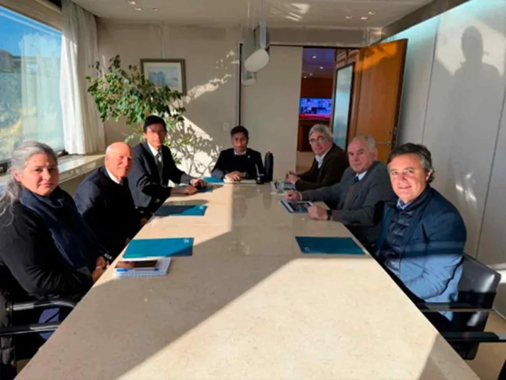 Axel Kicillof  se reunió con los directivos de LDC