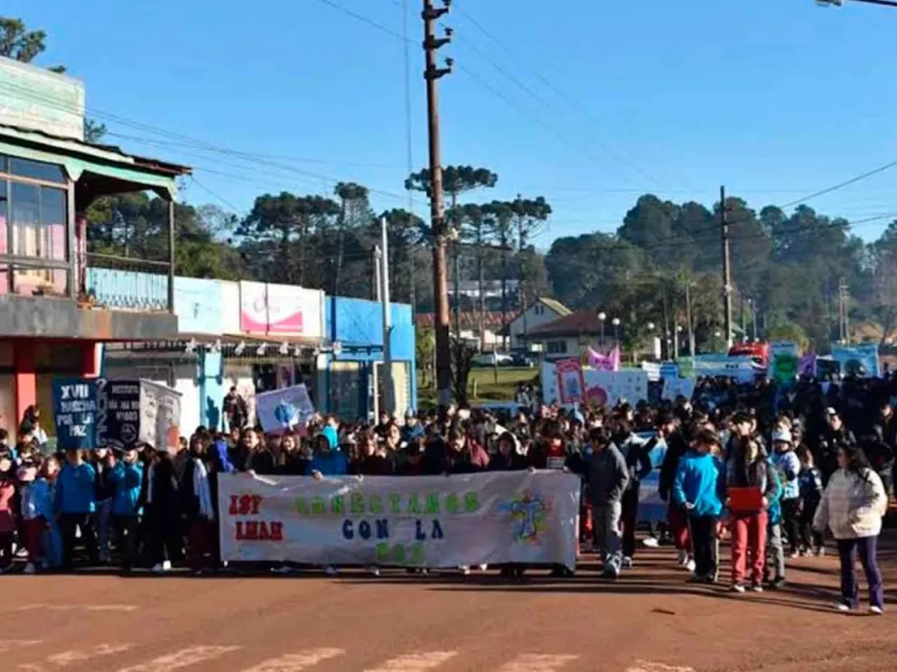XVII Marcha: “Conectamos con la Paz”