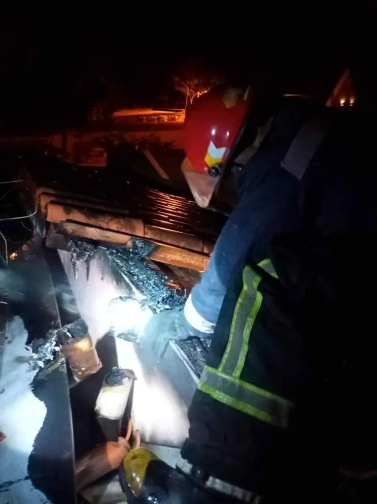 Rápido accionar de los bomberos