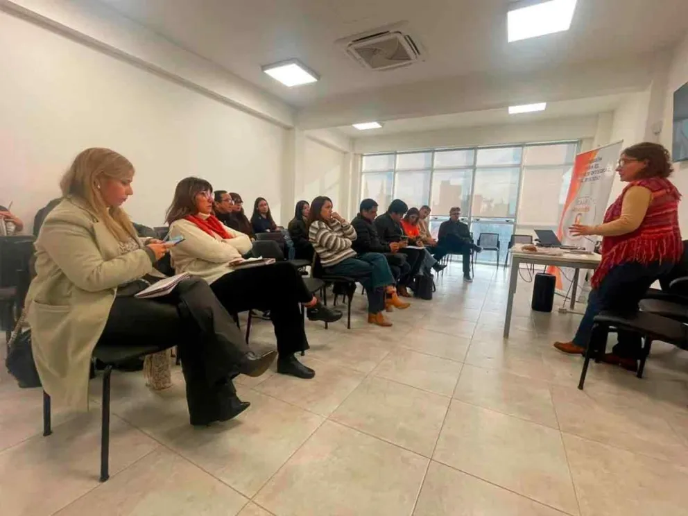 Reunión mensual de la CAIS