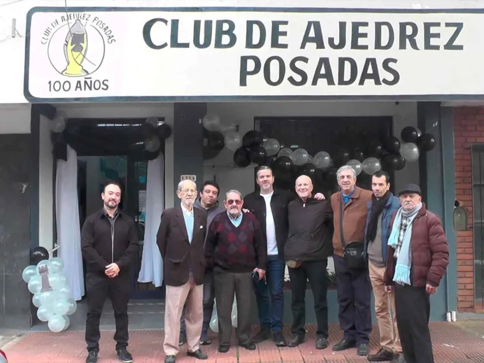 Festejo de los 100 años de la tradicional institución