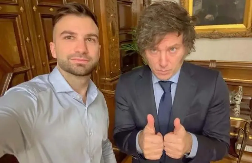 Mauricio Novelli junto a Javier Milei