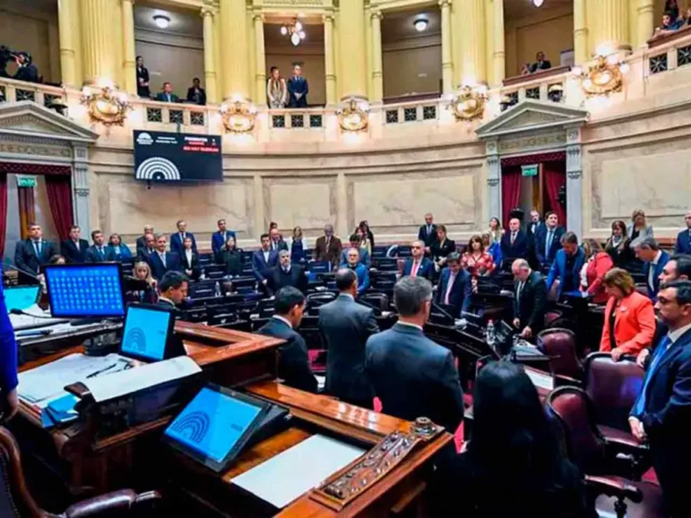 Convocatoria acordada entre LLA y bloques dialoguistas