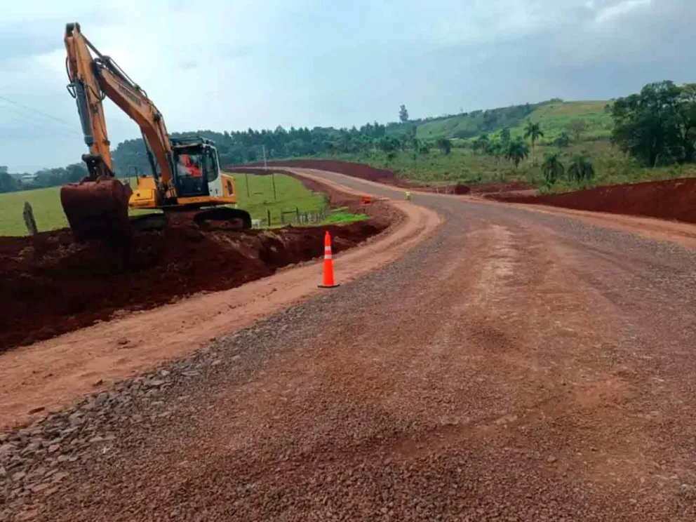 El proyecto incluye el asfaltado de 16,5 kilómetros