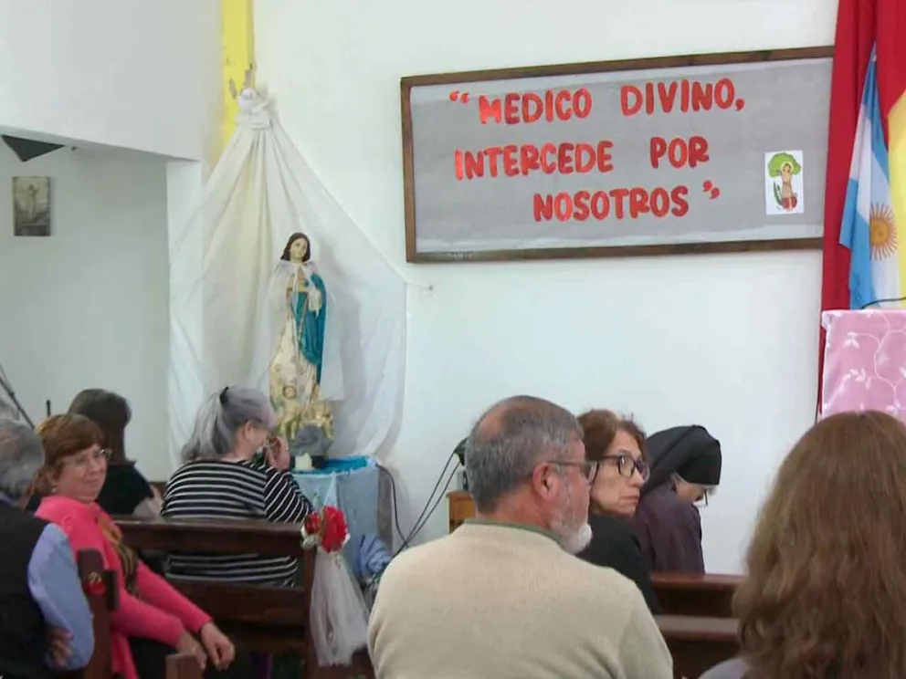 Reunió a cientos de devotos