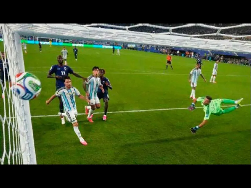 El gol de Sidny Lopes Cabral