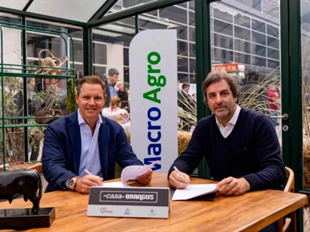 Jorge Brito junto a Mauricio Groppo