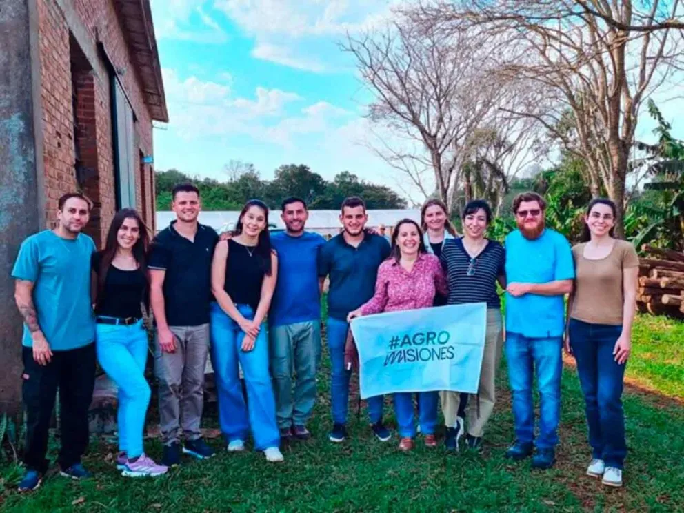 Capacitacción y acompañamiento a las familias 