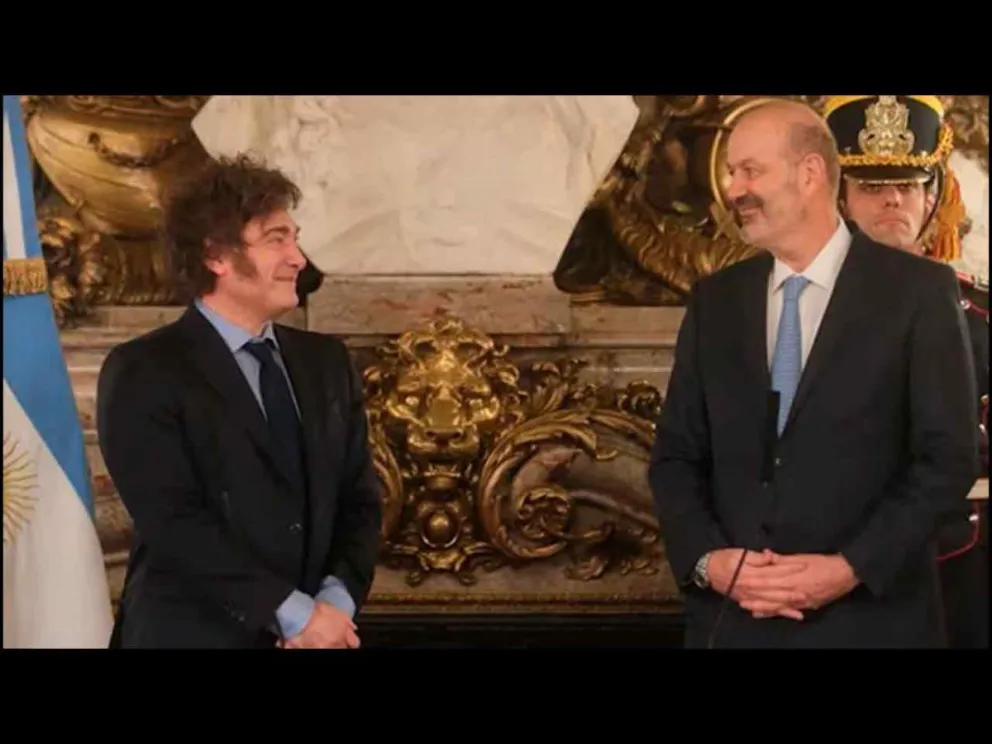 Javier Milei junto a Federico Sturzenegger