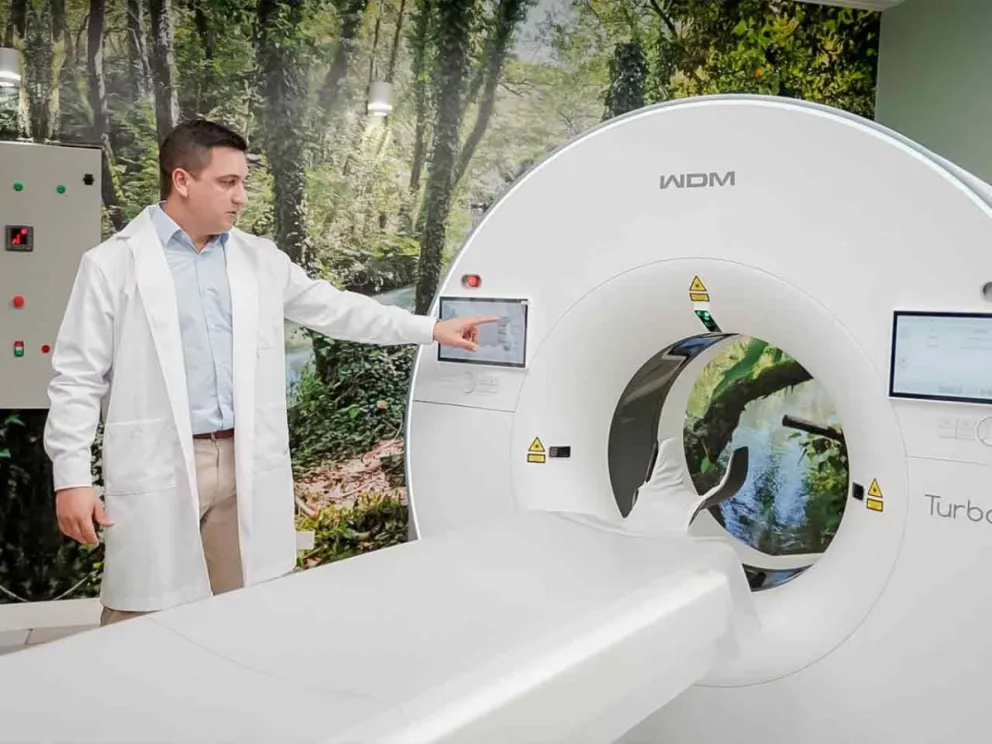 Tomógrafo helicoidal de alta definición