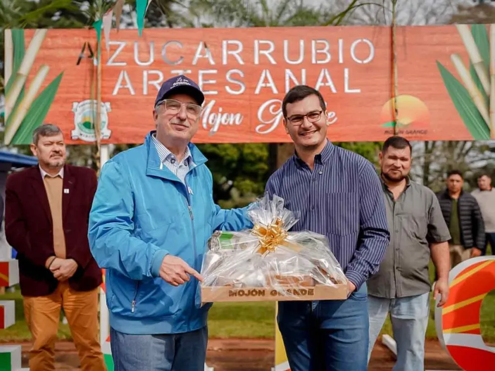 Hugo Passalacqua junto a Adrián Solís