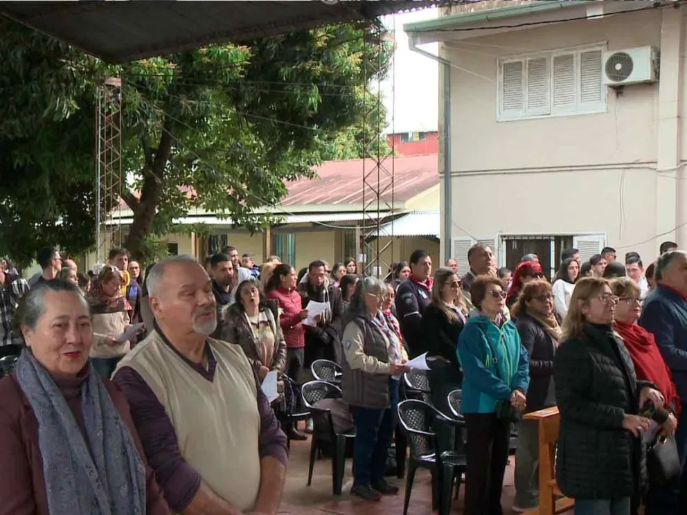 La comunidad acompañó la fiesta patronal