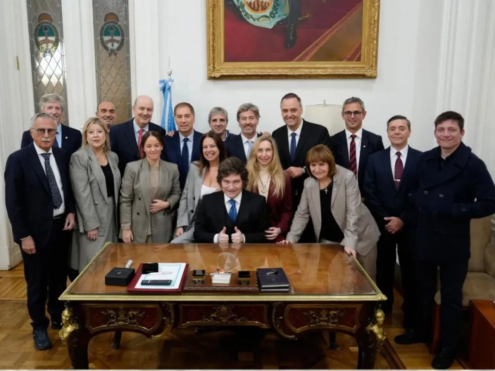 Confirmó el desgaste del Gabinete libertario