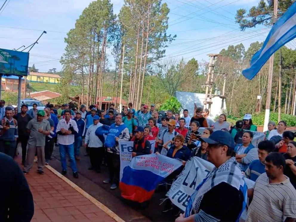  Denunciaron agresiones y quema de viviendas