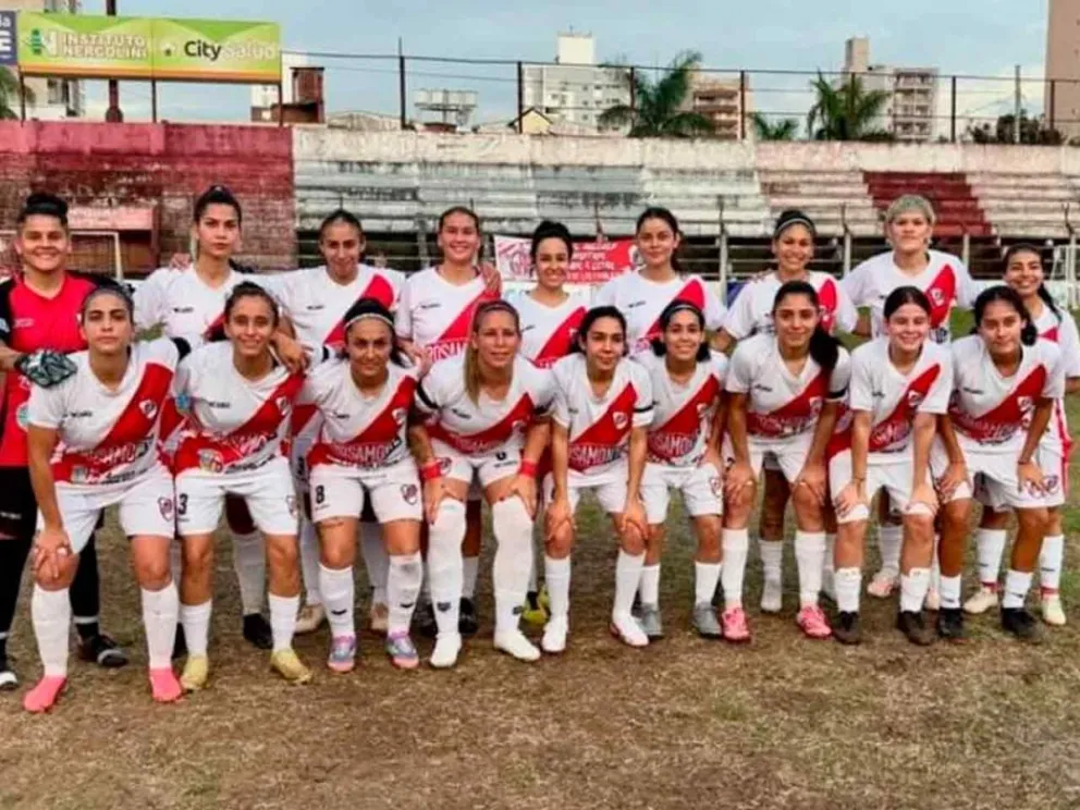 Plantel femenino Guaraní Antonio Franco