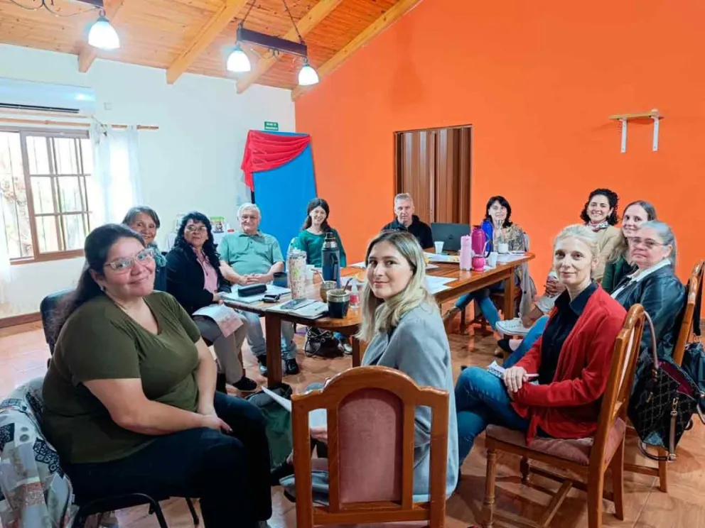 Representantes de dispositivos de Cuidado Alternativo 