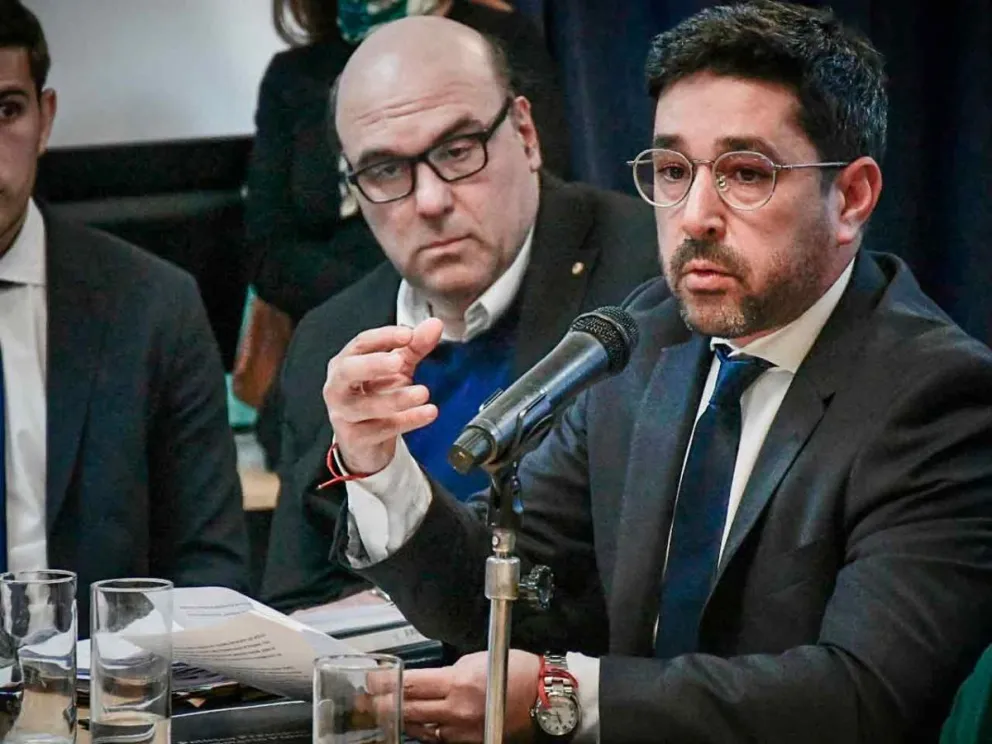 Procurador General  Carlos Giménez 