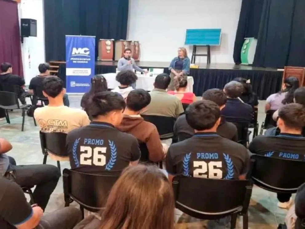 Alcanza a instituciones públicas y privadas