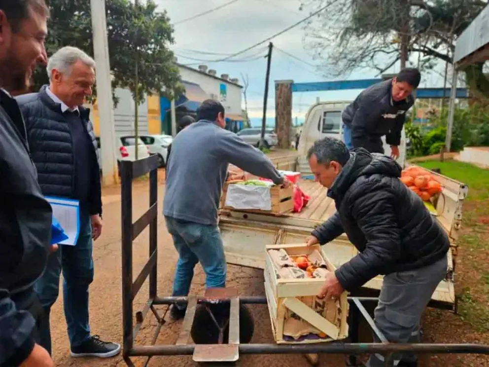 Aporte de productores locales al Hogar