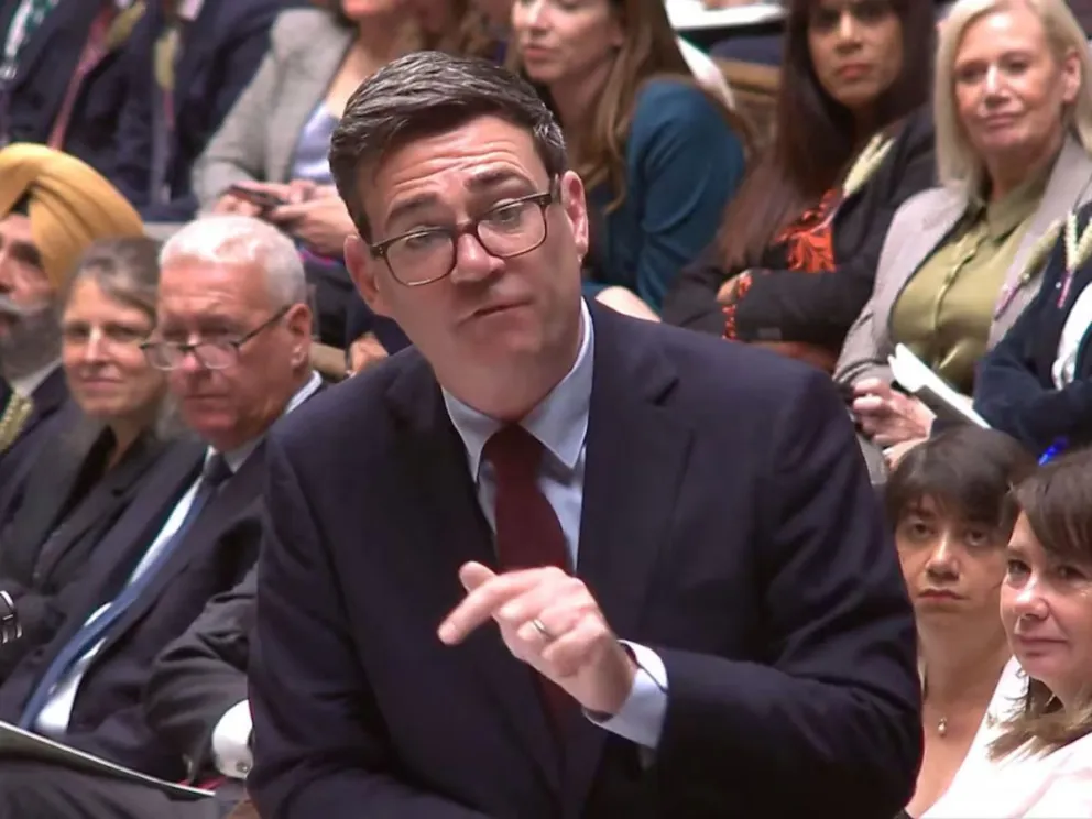 Andy Burnham en el Parlamento