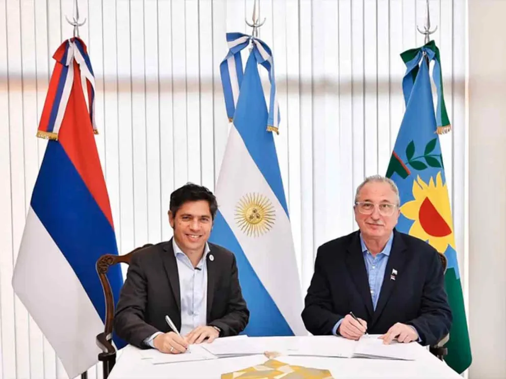 Firma de convenios de cooperación y desarrollo