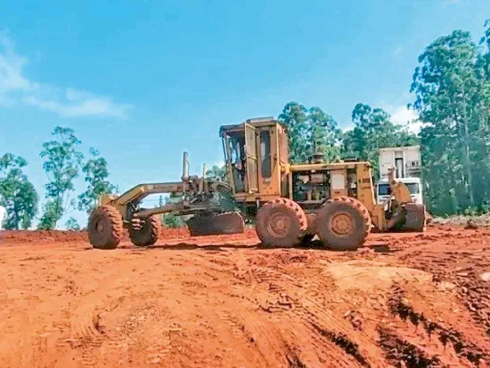 Nivelación del terreno con cargas de tierra