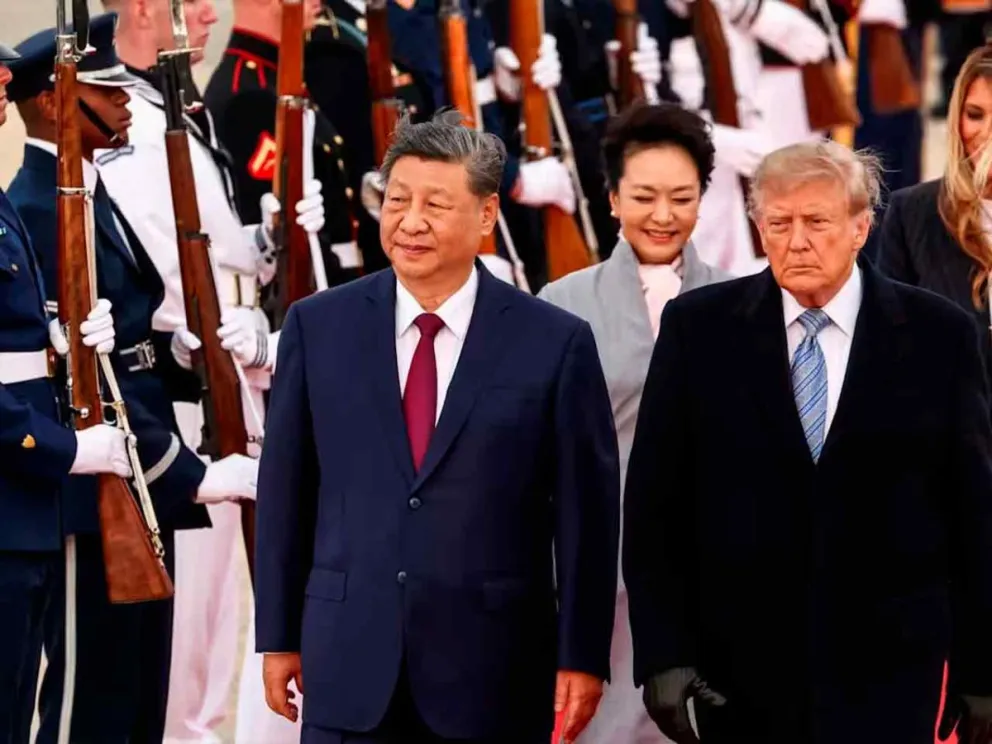 Xi Jinping junto a Donald Trump