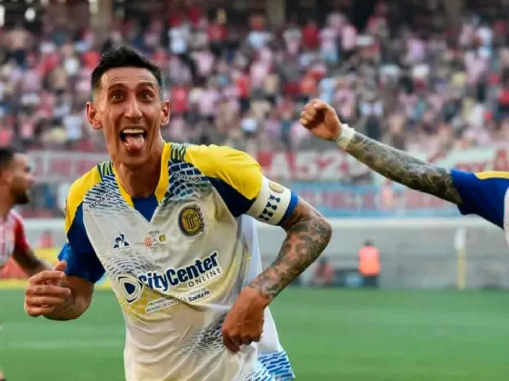 Angel Di María convirtió dos goles