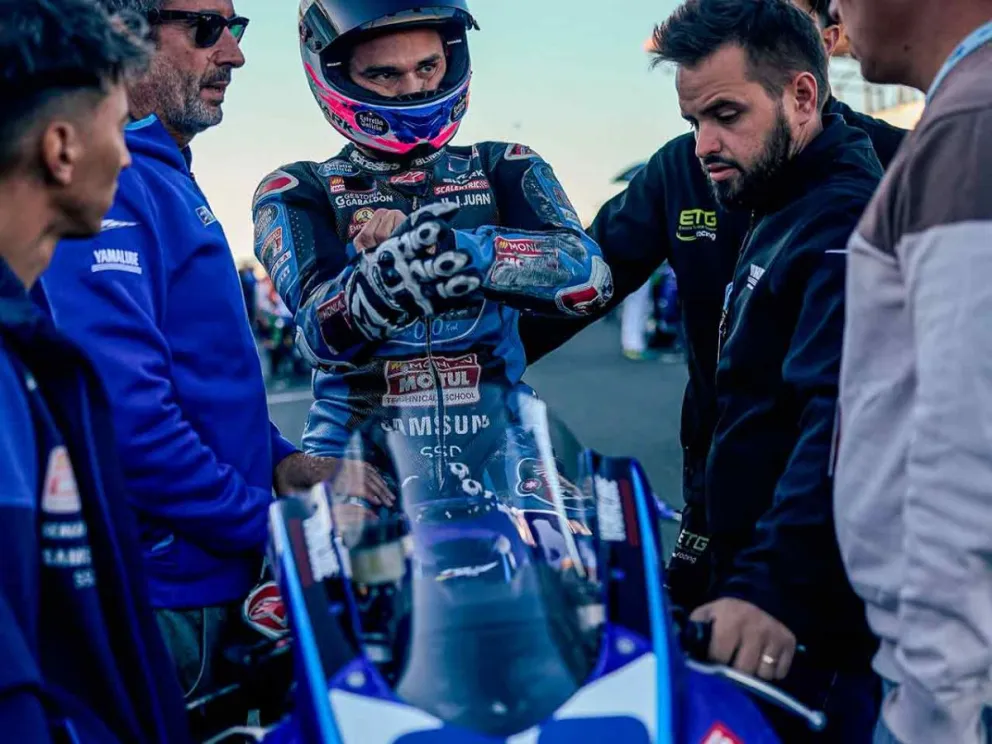 En la categoría Yamaha R7