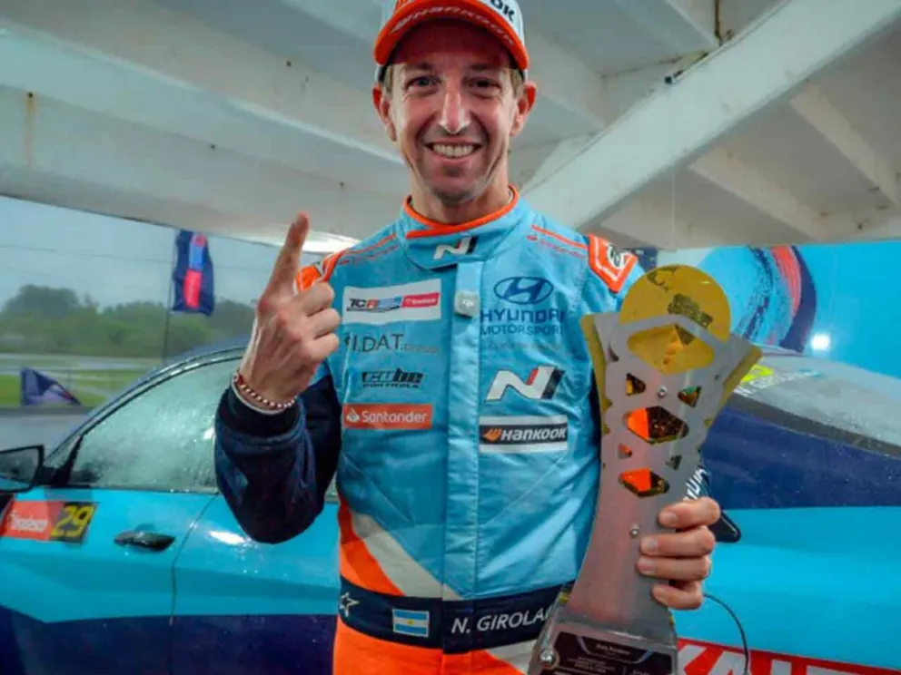 Néstor GIrolami se quedó con el "pole position"