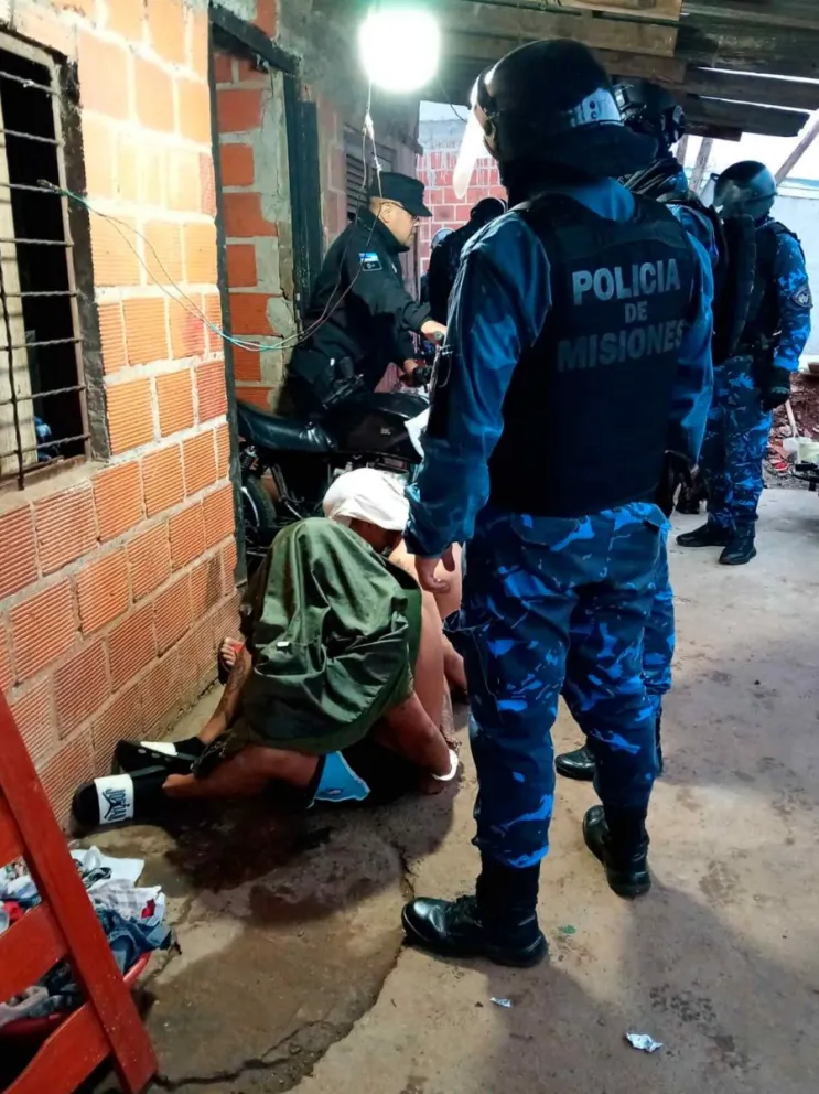 Operativo policial en el “aguantadero”