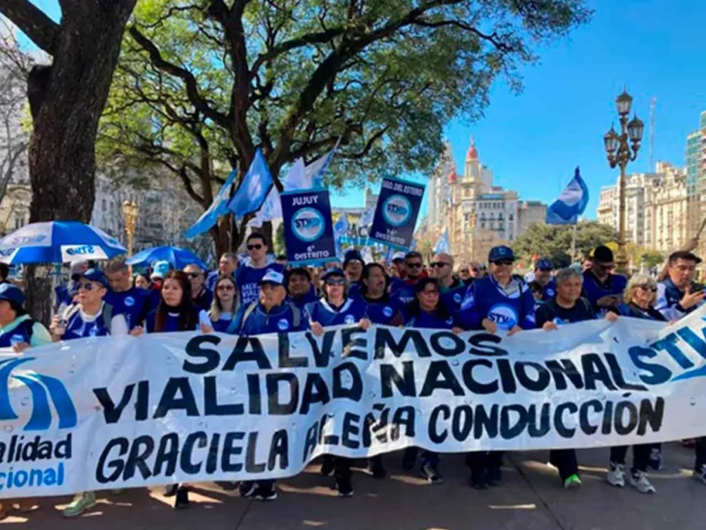  No al vaciamiento de Vialidad Nacional