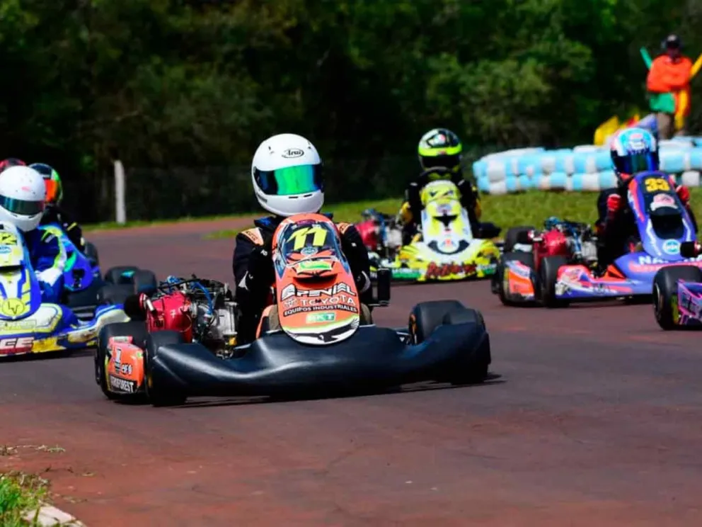En el circuito del kartódromo de Posadas