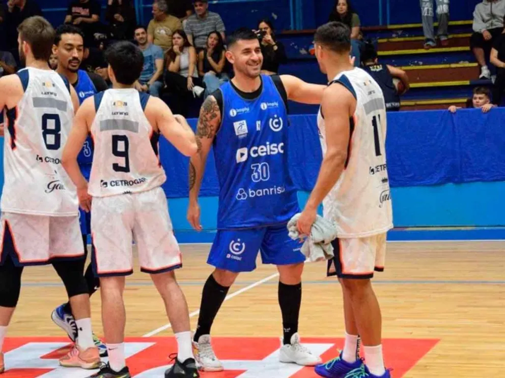Primer duelo válido por la Copa Amistad