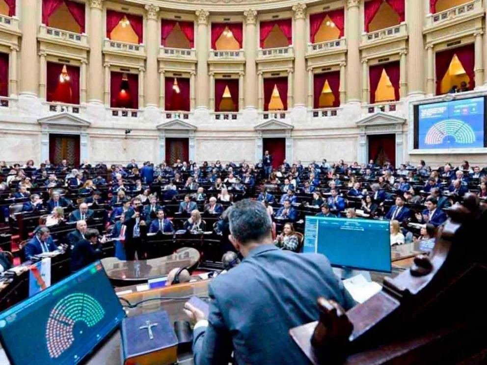 La presentación de Carlos Guberman iniciará el debate