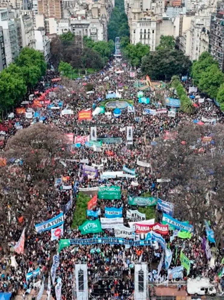Acompañaron sindicatos y organizaciones