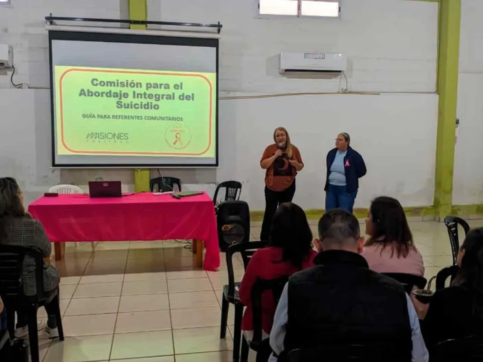  Disertaron las especialistas Mirta Corach y Natalia Falcone