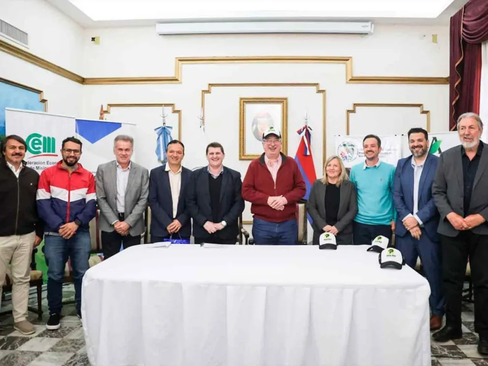 El Gobernador lanzó los Black Friday de San Pedro, Jardín América y Apóstoles