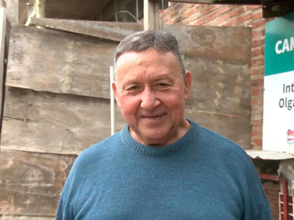 Roberto González