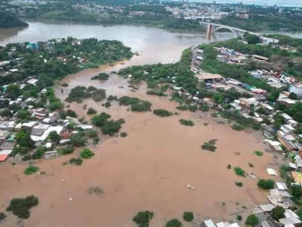 Dificultan el escurrimiento del agua